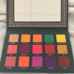 Ace Beauty Nostalgia palette